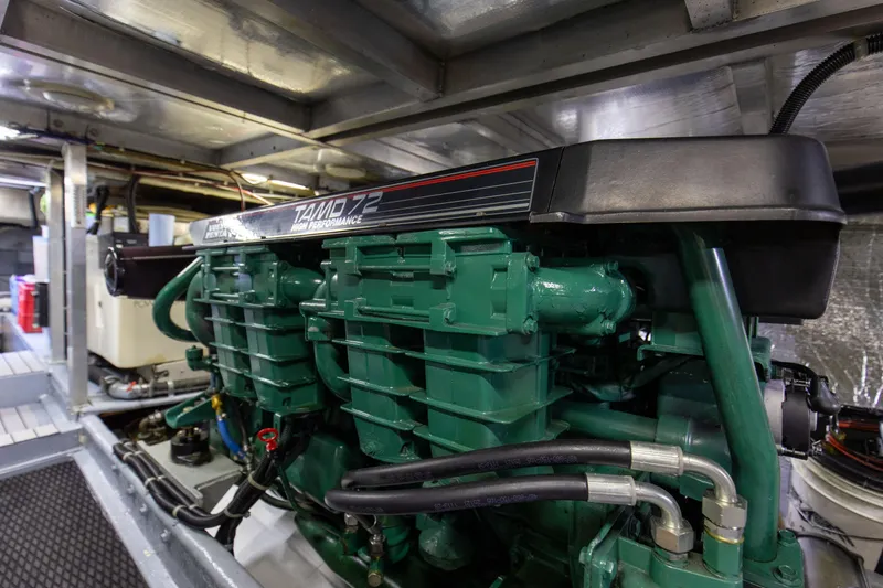 Sea Qual Yacht Photos Pics 