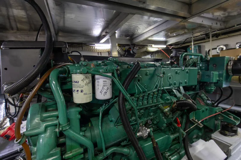 Sea Qual Yacht Photos Pics 