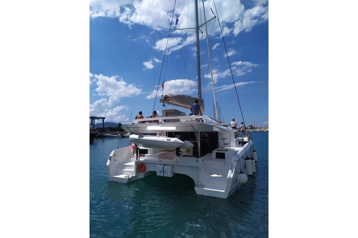 2020 Dufour Catamarans 47 