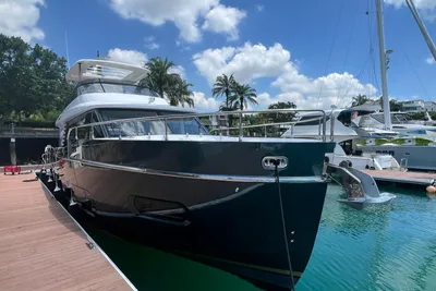 Azimut Magellano 60