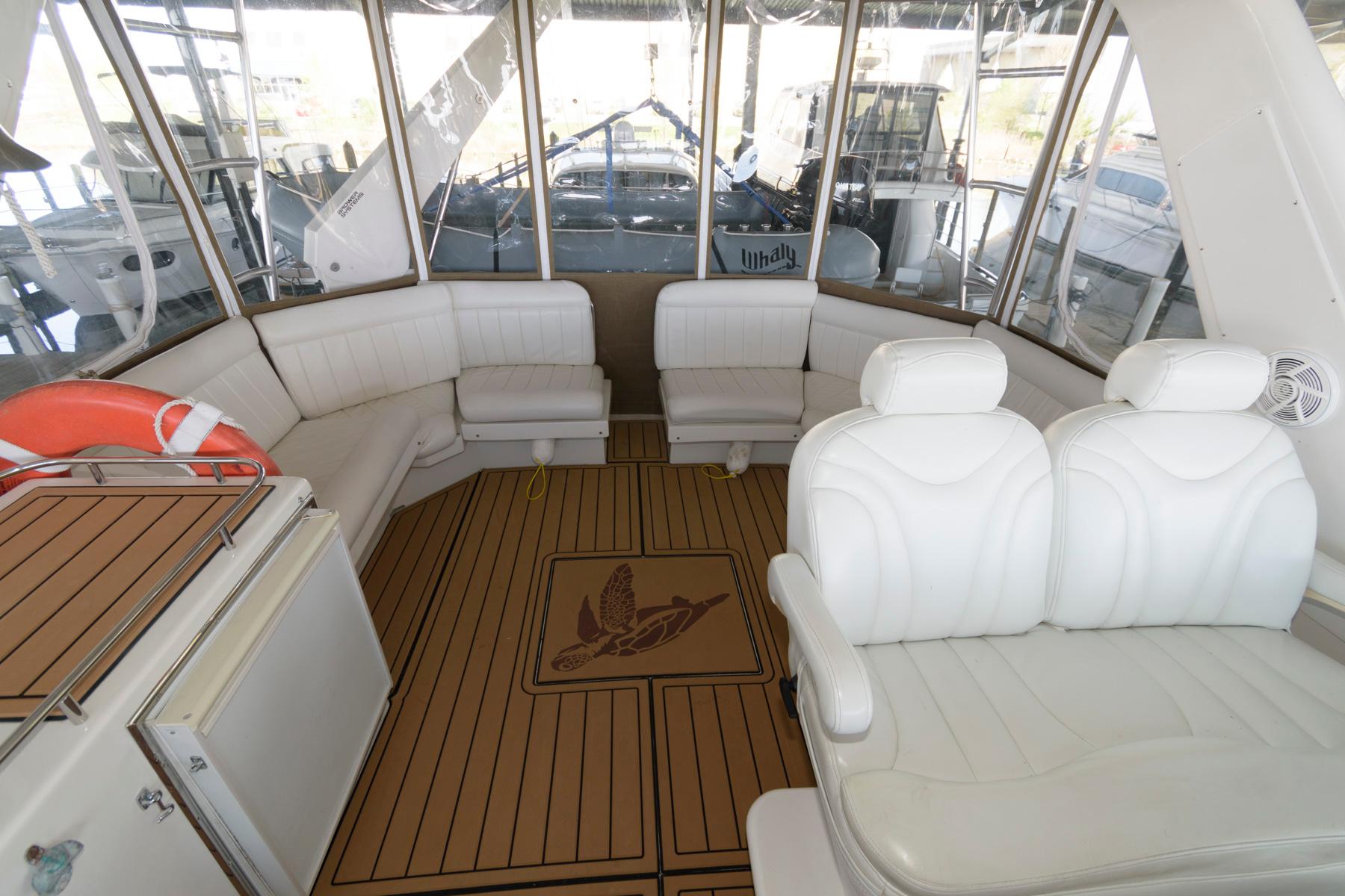 2003 Navigator 4800 CLASSIC Motor Yachts for sale - YachtWorld
