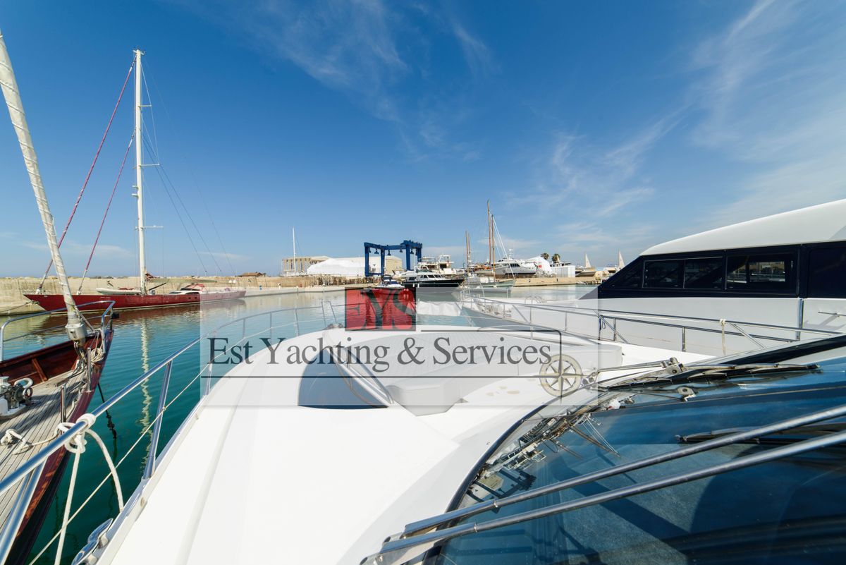 2004 Sunseeker 66 