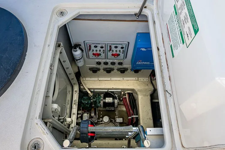 Ohana Yacht Photos Pics 2007 Marquis 59 - Image 42