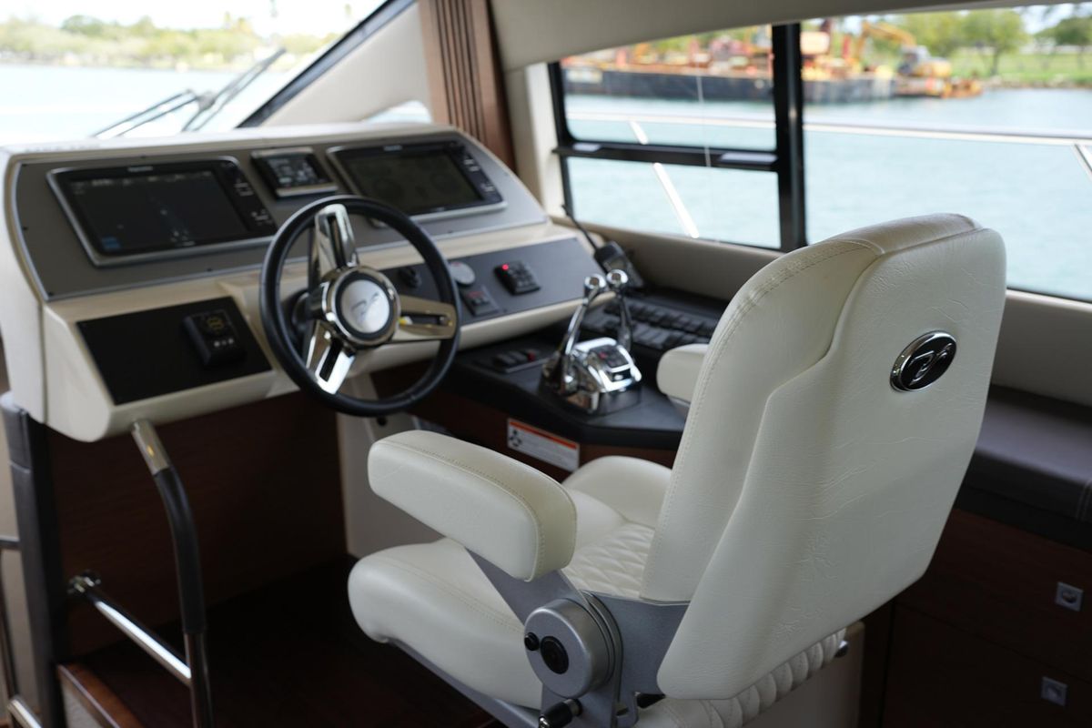 2015 Sea Ray 51 