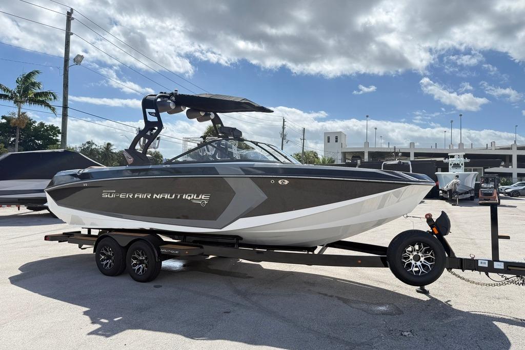 Nautique Super Air Nautique G25 Coastal Edition