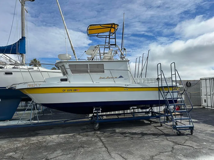 Firefly Yacht Photos Pics 