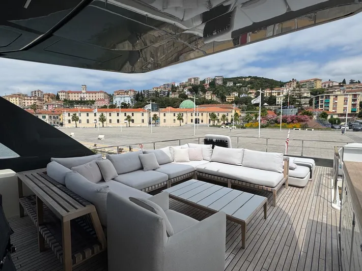 Java Yacht Photos Pics Ferretti Yachts 920 used yacht for sale