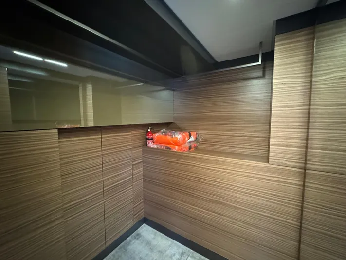 Java Yacht Photos Pics Ferretti Yachts 920 used yacht for sale