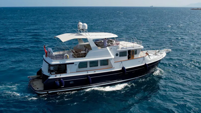 La Plata Yacht Photos Pics 