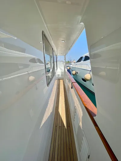 La Plata Yacht Photos Pics 