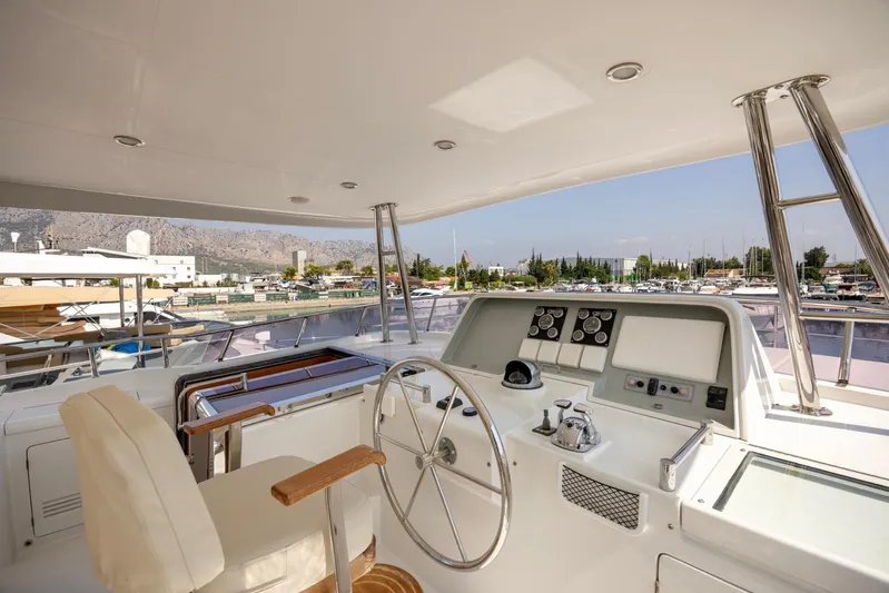 La Plata Yacht Photos Pics 