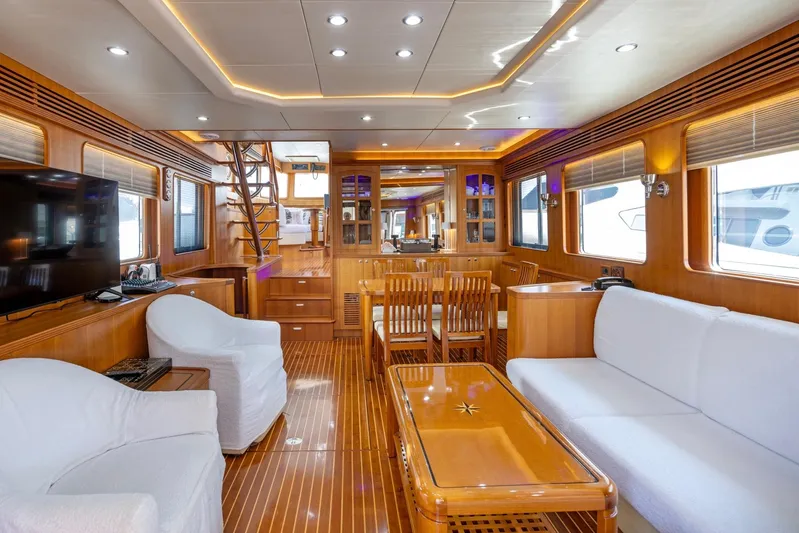 La Plata Yacht Photos Pics 