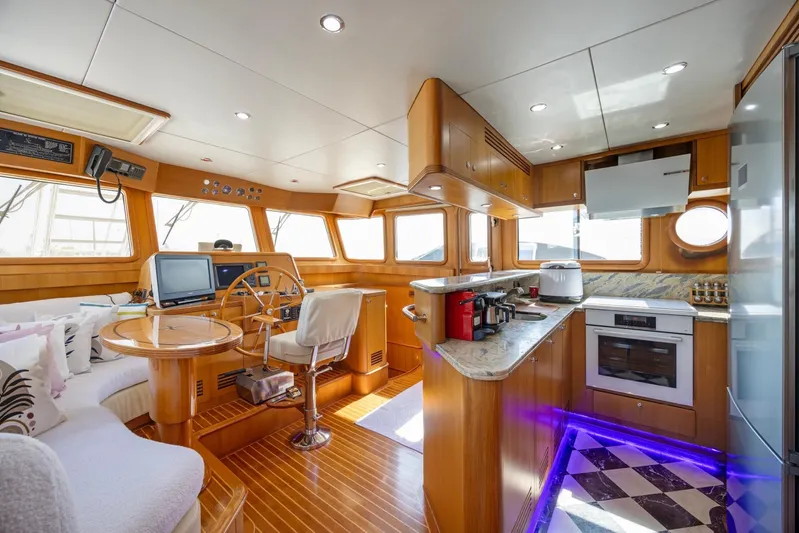 La Plata Yacht Photos Pics 