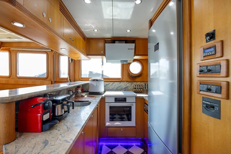 La Plata Yacht Photos Pics 