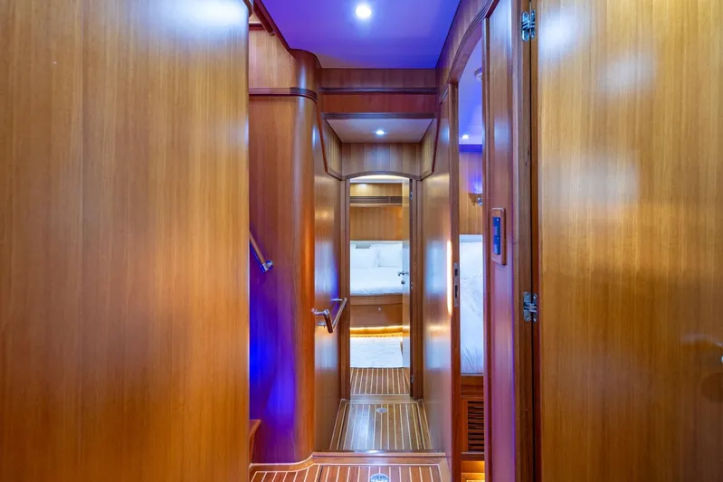 La Plata Yacht Photos Pics 