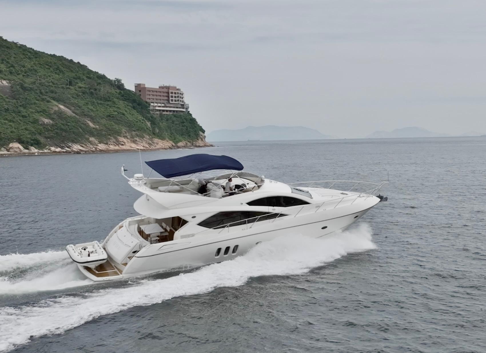 2008 Sunseeker Manhattan 60 Flybridge for sale - YachtWorld