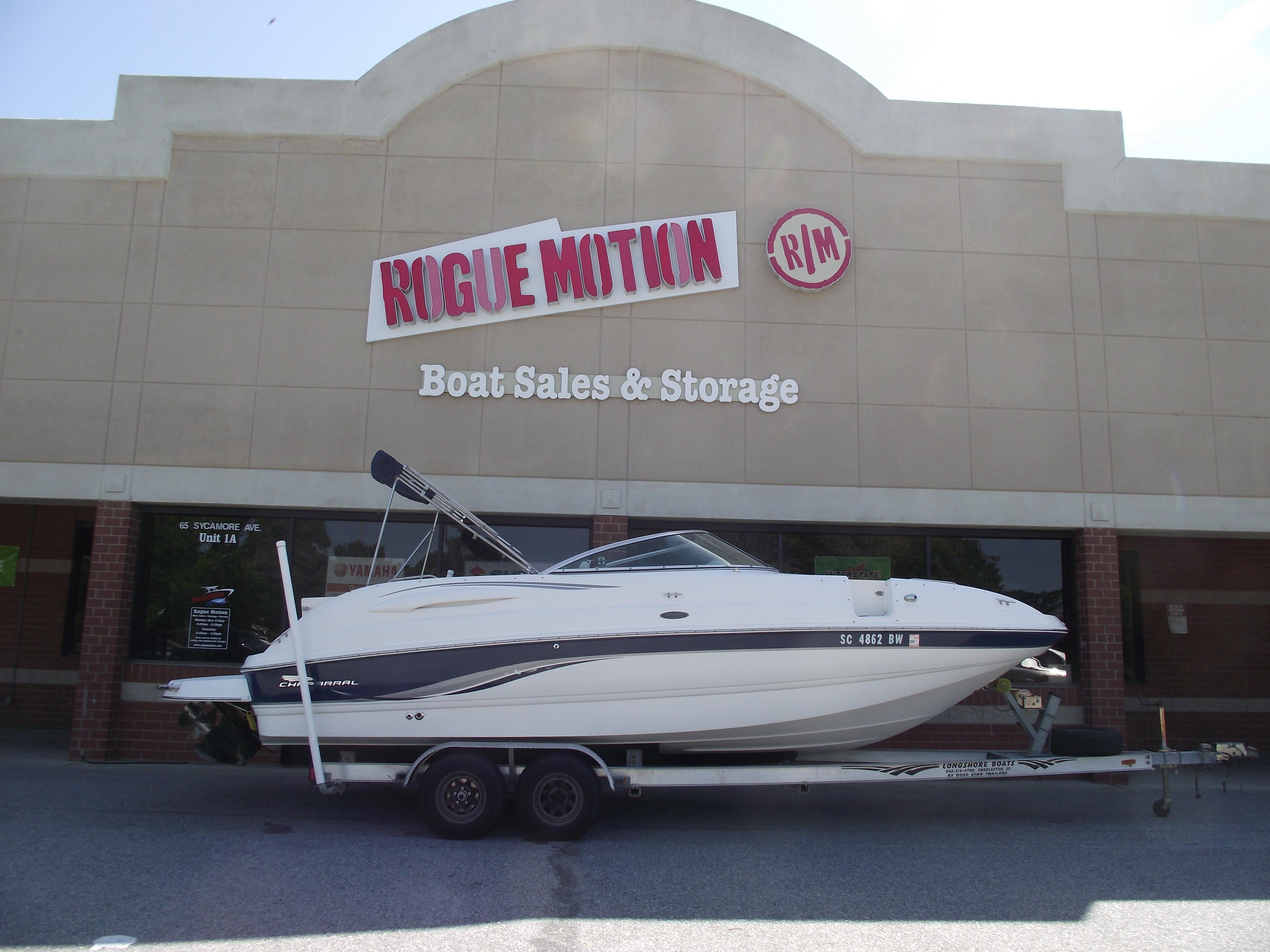 2002 Chaparral Sunesta 243 Deckboot Kaufen YachtWorld