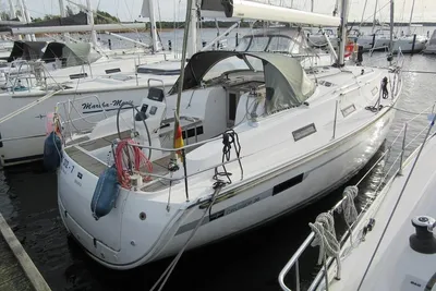 2011 Bavaria 36 Cruiser