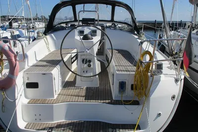 2011 Bavaria 36 Cruiser