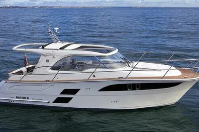 2026 Marex 310 Sun Cruiser