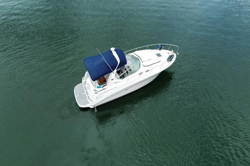 Kind Of Blue Yacht Photos Pics 