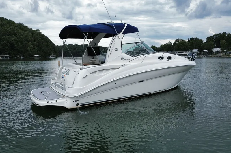 Kind Of Blue Yacht Photos Pics 