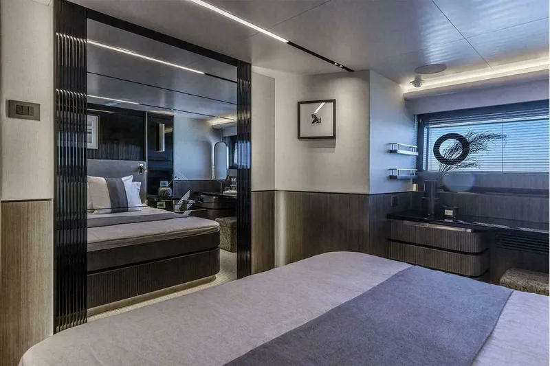 Pearl 72 Indulgence Yacht Photos Pics 