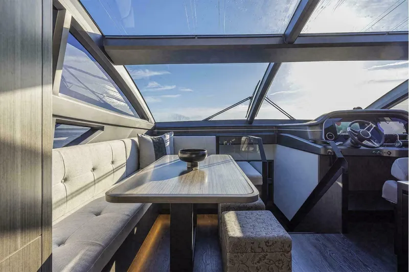 Pearl 72 Indulgence Yacht Photos Pics 