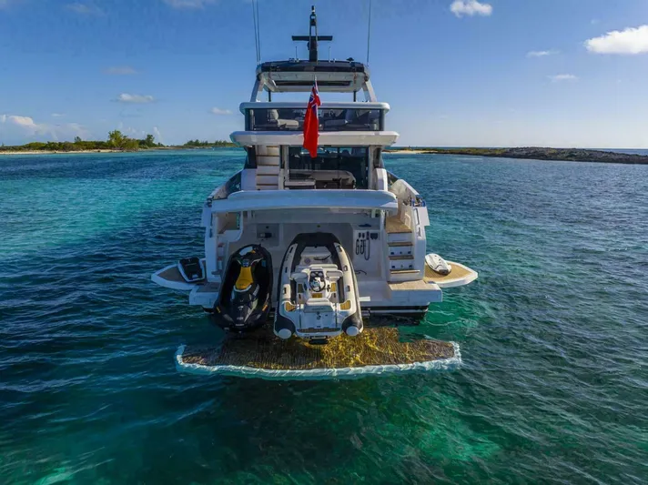 Pearl 72 Indulgence Yacht Photos Pics 