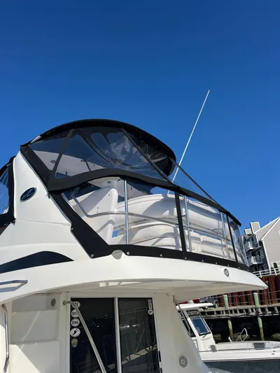 Mt Nest Yacht Photos Pics 