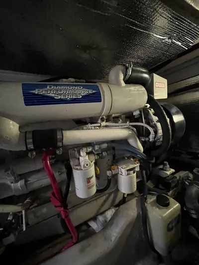 Mt Nest Yacht Photos Pics Cummins Diamond Series 8.3