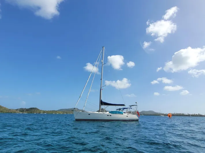 Fiddlers Green Yacht Photos Pics 