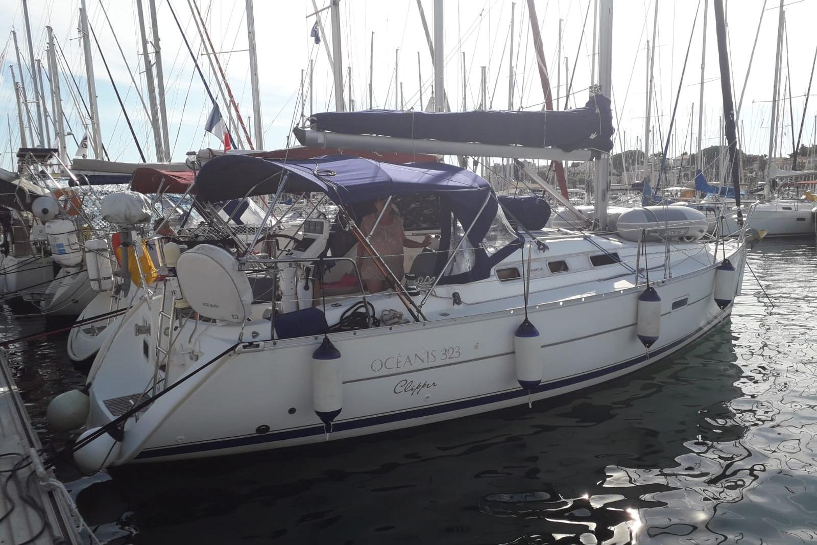 2007 Beneteau Oceanis 323