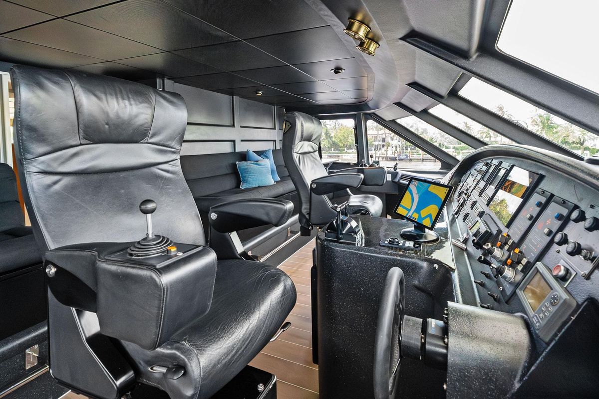 2004 Sabre 92 