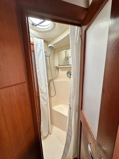 Cocktails & Dreams Yacht Photos Pics 