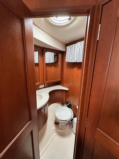 Cocktails & Dreams Yacht Photos Pics 