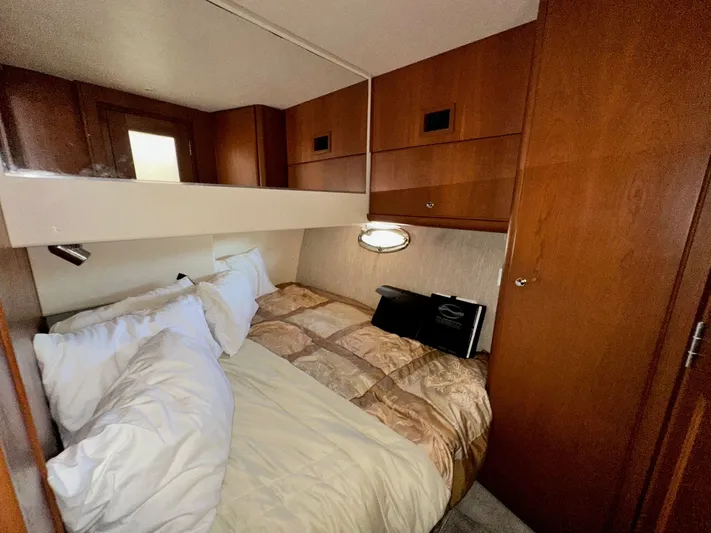 Cocktails & Dreams Yacht Photos Pics 