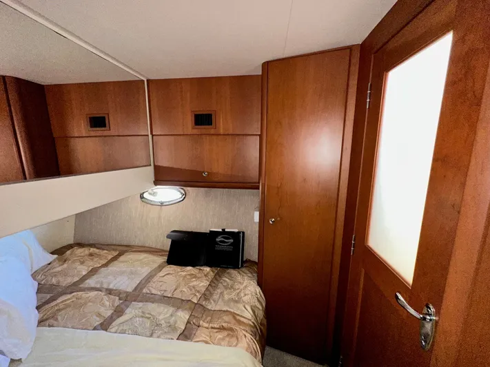 Cocktails & Dreams Yacht Photos Pics 