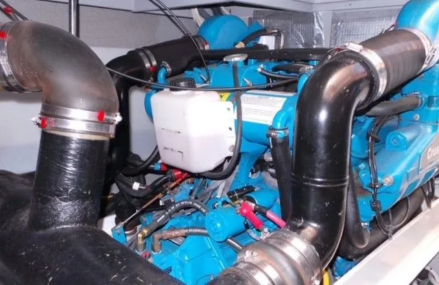 Cocktails & Dreams Yacht Photos Pics 