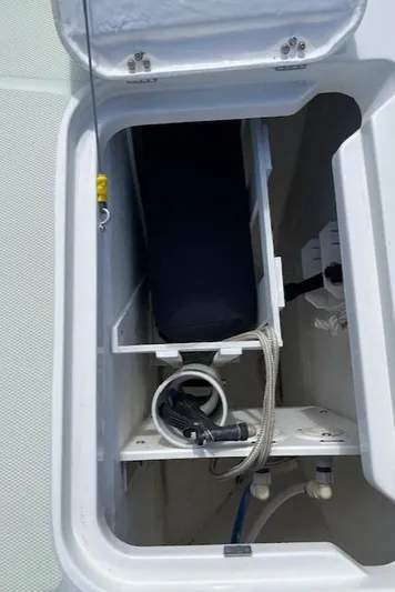 Quinetucket Yacht Photos Pics 