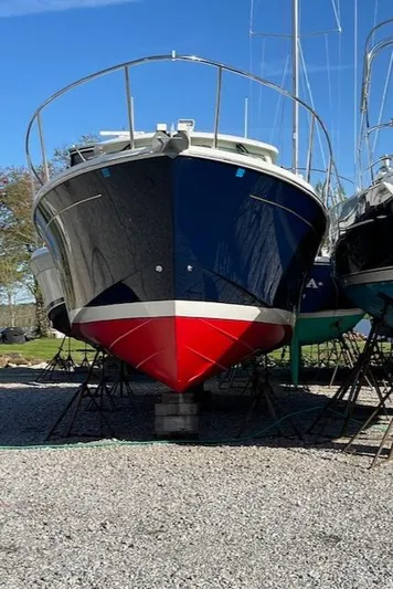 Quinetucket Yacht Photos Pics 