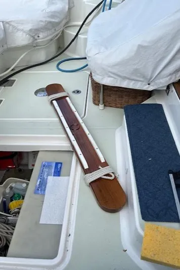 Quinetucket Yacht Photos Pics 