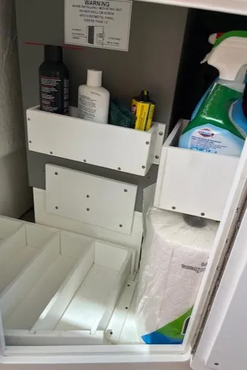 Quinetucket Yacht Photos Pics 