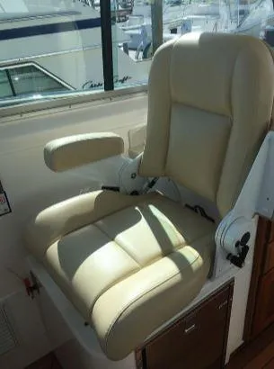 Quinetucket Yacht Photos Pics 