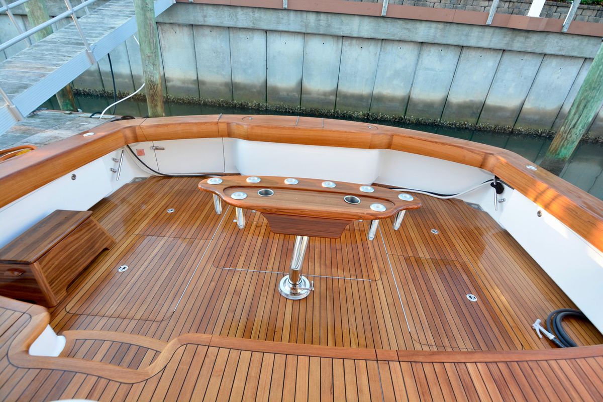 2019 Viking 68 