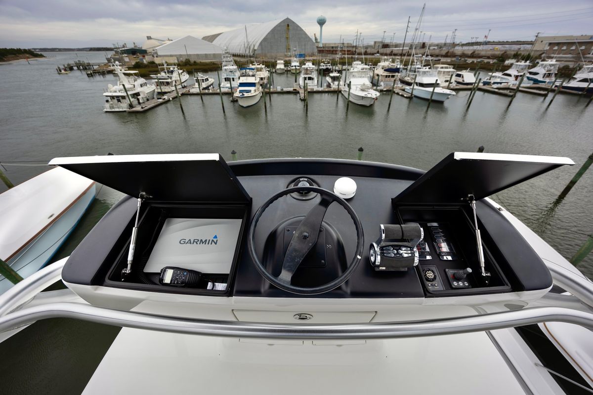 2019 Viking 68 