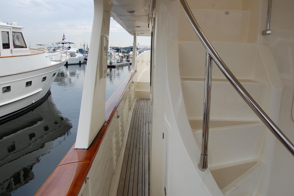 2006 Selene 57 