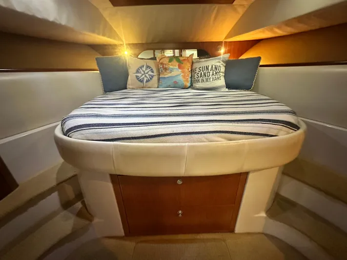 Hula Girl Yacht Photos Pics 