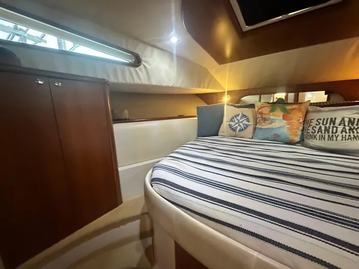 Hula Girl Yacht Photos Pics 