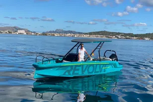 2021 Axopar 22